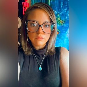 Meet your Posher, Patti